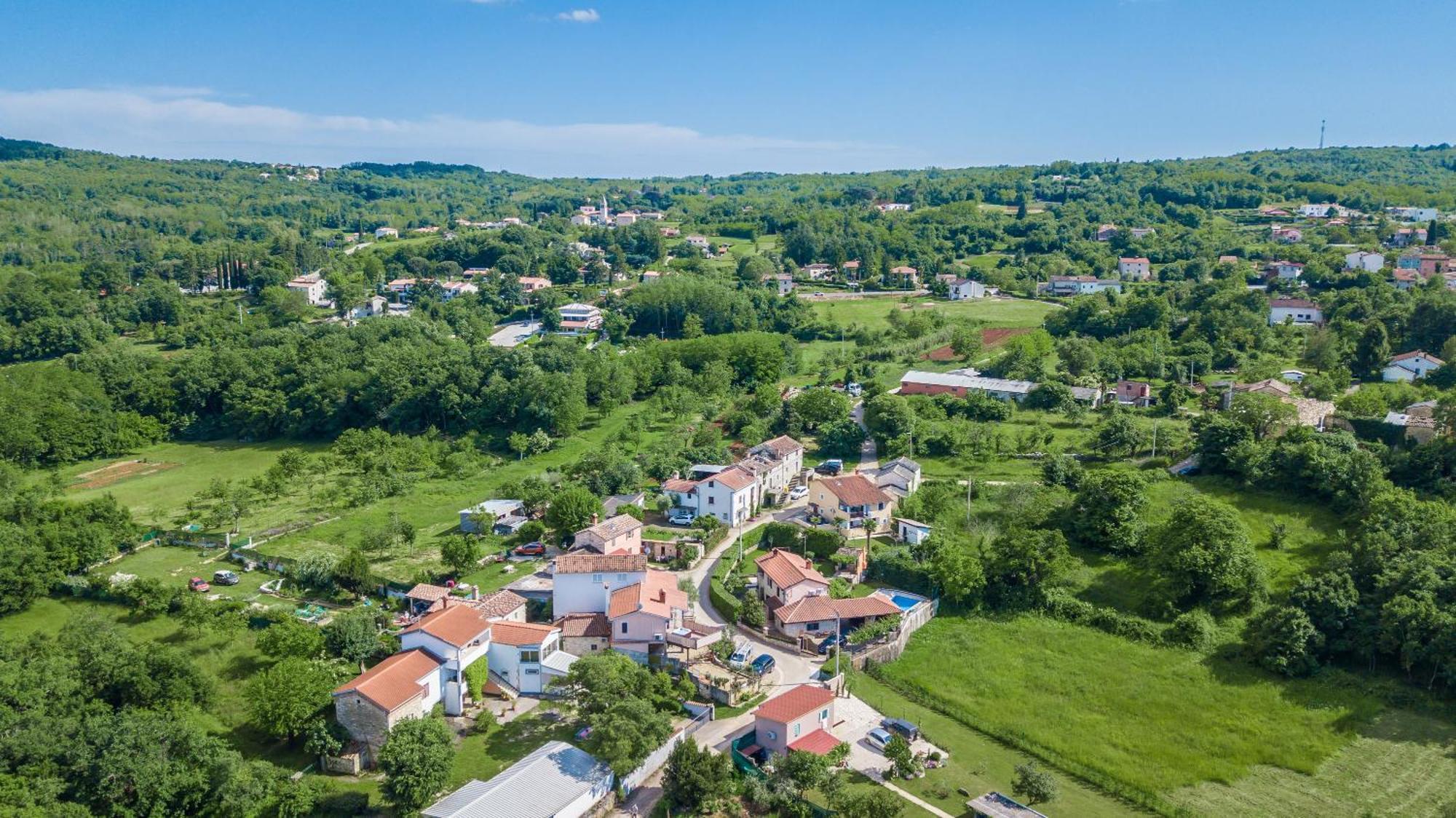 Villa Michelle Karojba 外观 照片